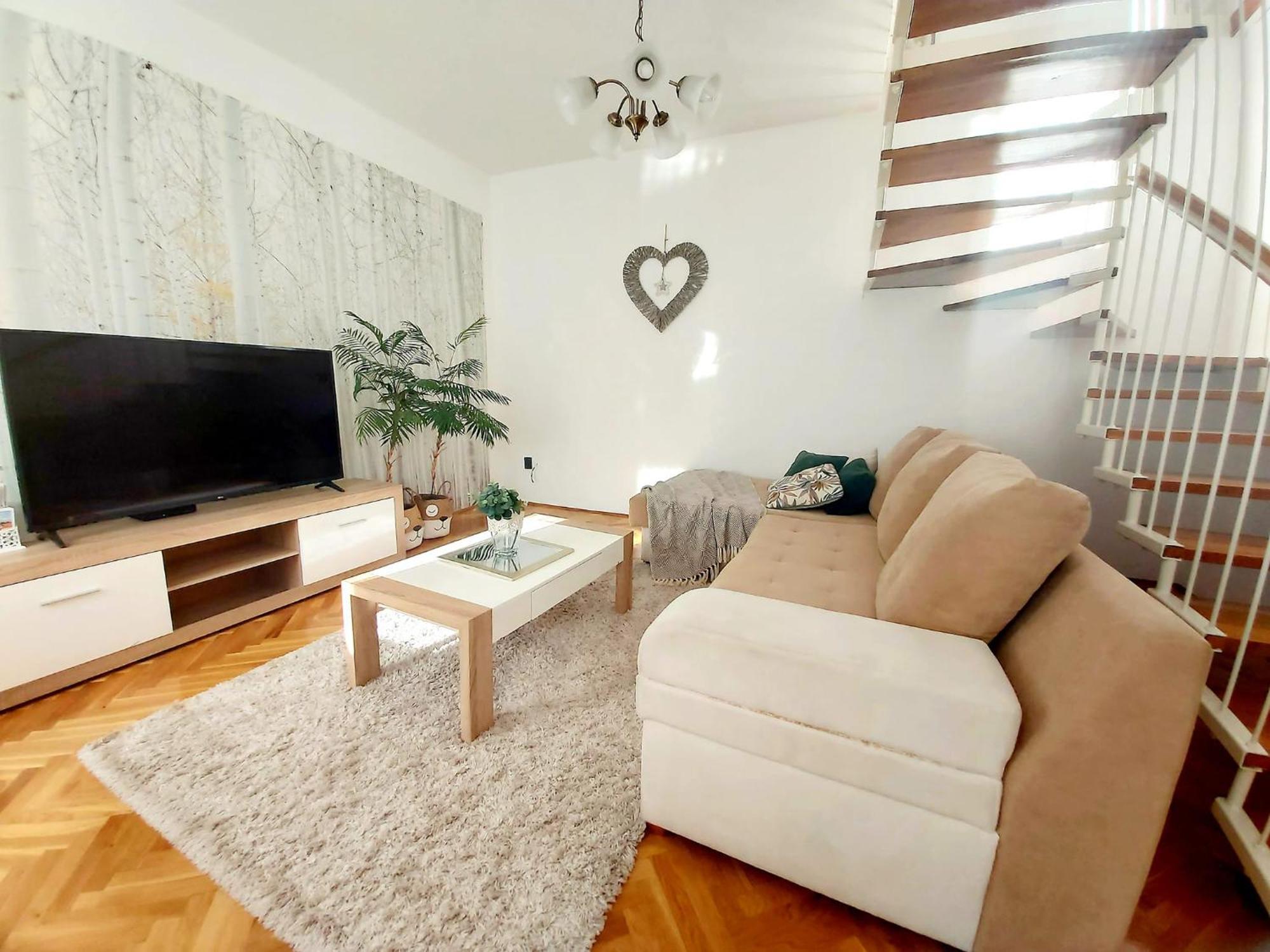 Lena Apartman - Eger Exterior foto